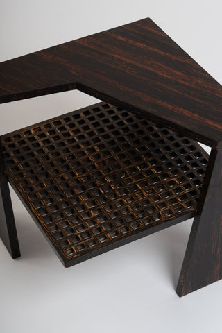 Sens Corner Table - Wood Side Table
